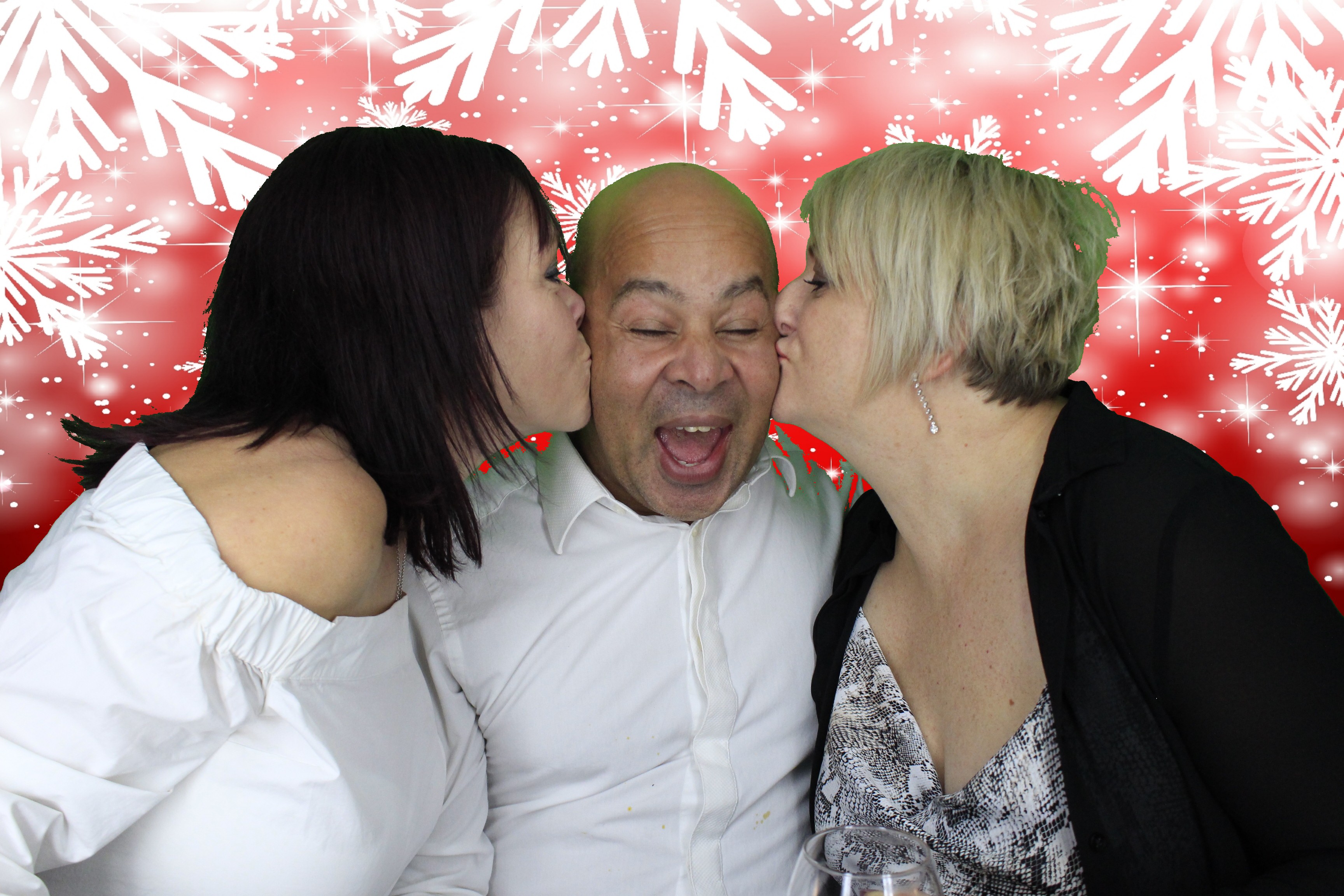 Guardian Christmas Party | View more photos from the event at gallery.myphotoboothexperience.co.uk/u/MyPhotoBoothExperienceLtd/Guardian-Christmas-Party